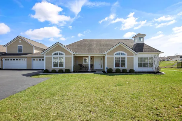 Property Slideshow image 3 of 59 | 502 providence ln, Buckeye Lake, OH, 43008