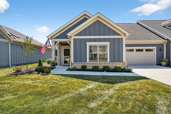 Property Slideshow image 3 of 45 | 10245 hyland run, Plain City, OH, 43064