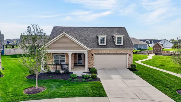 Property Slideshow image 3 of 51 | 6022 ludwig st, Powell, OH, 43065