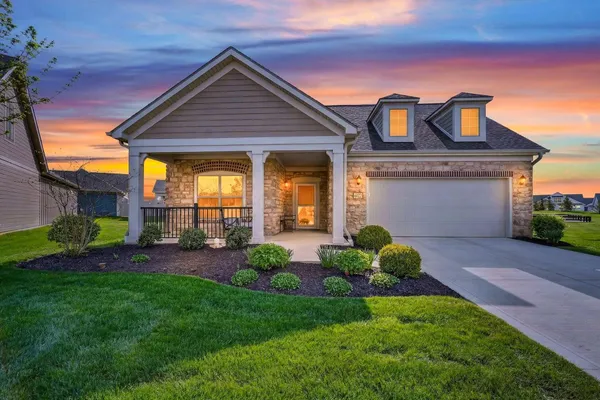 Property Slideshow image 2 of 51 | 6022 ludwig st, Powell, OH, 43065