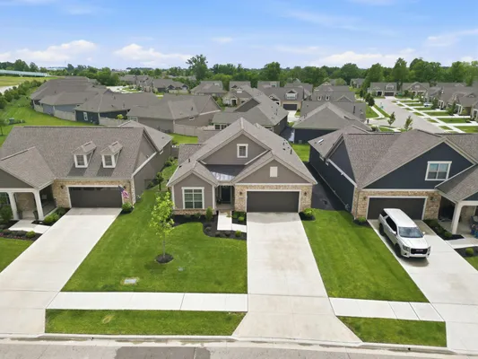 Property Slideshow image 3 of 53 | 219 restoration dr, Delaware, OH, 43015