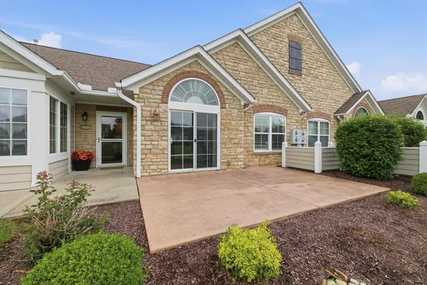 Property Slideshow image 3 of 38 | 1553 bridgewater way, Mansfield, OH, 44906