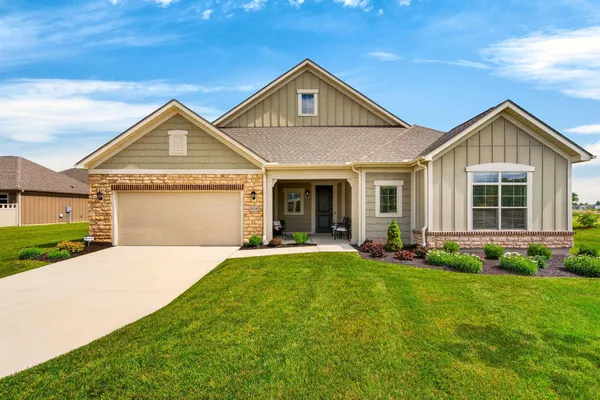 Property Slideshow image 3 of 61 | 3154 mapex ct, Powell, OH, 43065