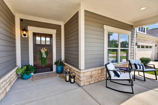 Property Slideshow image 3 of 55 | 10200 hyland run, Plain City, OH, 43064