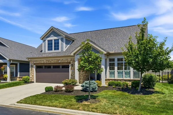 Property Slideshow image 2 of 50 | 3622 backstretch way, Grove City, OH, 43123