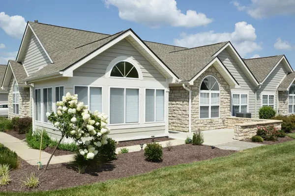 Property Slideshow image 2 of 43 | 5163 crescent ridge dr 16, Clayton, OH, 45315