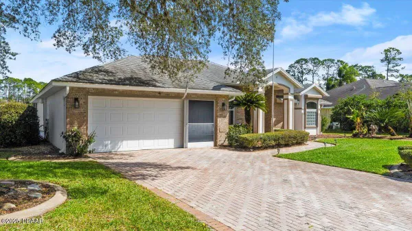 Property Slideshow image 3 of 47 | 4 creek bluff way, Ormond Beach, FL, 32174