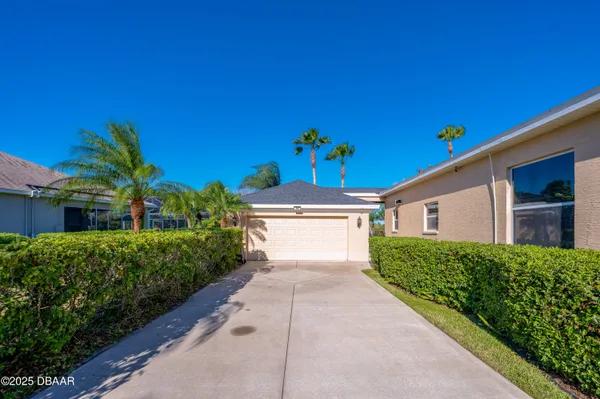 Property Slideshow image 2 of 63 | 594 marisol dr, New Smyrna Beach, FL, 32168