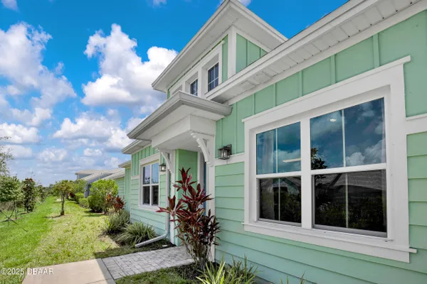 Property Slideshow image 3 of 67 | 568 landshark blvd, Daytona Beach, FL, 32124