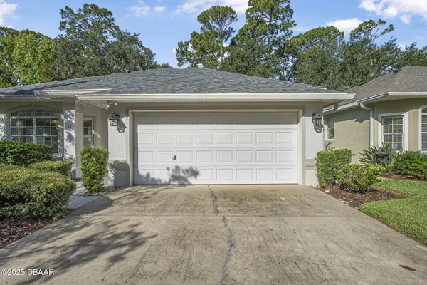 Property Slideshow image 2 of 53 | 37 w waterside pkwy, Palm Coast, FL, 32137