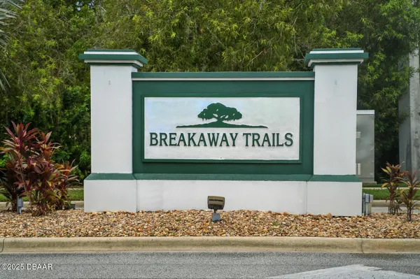 Property Slideshow image 3 of 69 | 8 wild creek way, Ormond Beach, FL, 32174