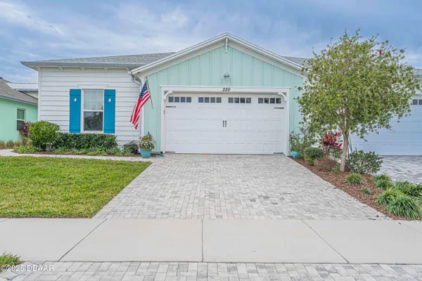 Property Slideshow image 3 of 57 | 220 sand bar ln, Daytona Beach, FL, 32124
