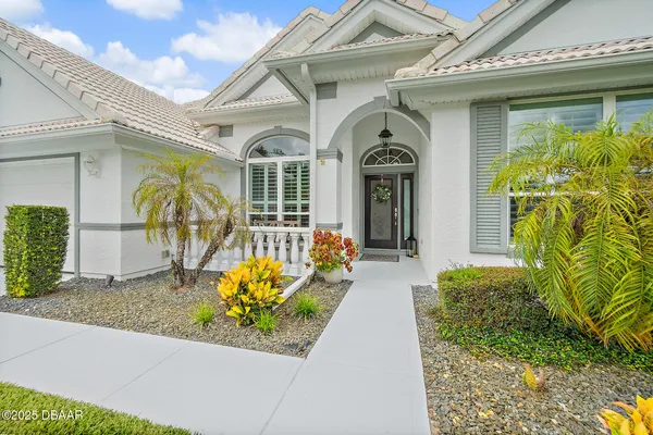 Property Slideshow image 3 of 48 | 804 millstream ln, Ormond Beach, FL, 32174