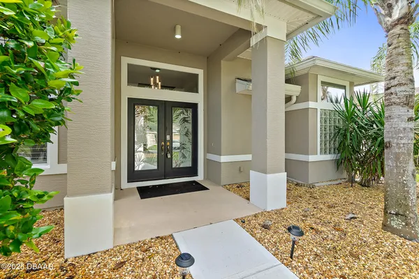 Property Slideshow image 3 of 35 | 1245 hampstead ln, Ormond Beach, FL, 32174