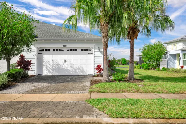 Property Slideshow image 3 of 103 | 319 coral reef way, Daytona Beach, FL, 32124