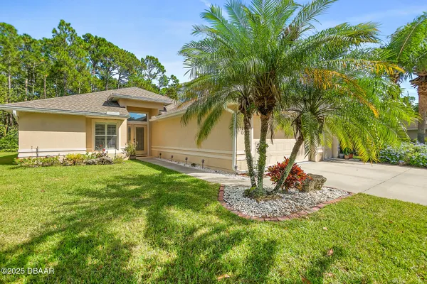 Property Slideshow image 2 of 36 | 1223 crown pointe ln, Ormond Beach, FL, 32174