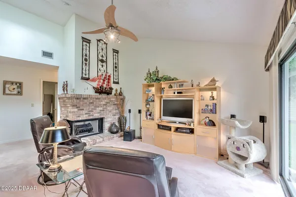 Property Slideshow image 2 of 50 | 157 woodcock ct, Daytona Beach, FL, 32119