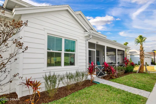 Property Slideshow image 2 of 99 | 533 hang loose way, Daytona Beach, FL, 32124