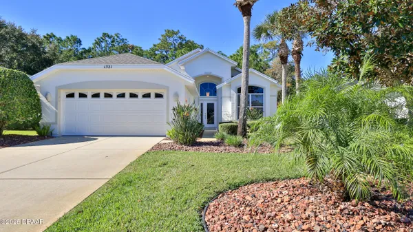 Property Slideshow image 2 of 50 | 1321 sunningdale ln, Ormond Beach, FL, 32174