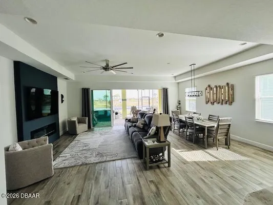 Property Slideshow image 2 of 19 | 136 red lighthouse pt, Daytona Beach, FL, 32124