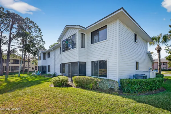 Property Slideshow image 2 of 57 | 138 blue heron dr a, Daytona Beach, FL, 32119