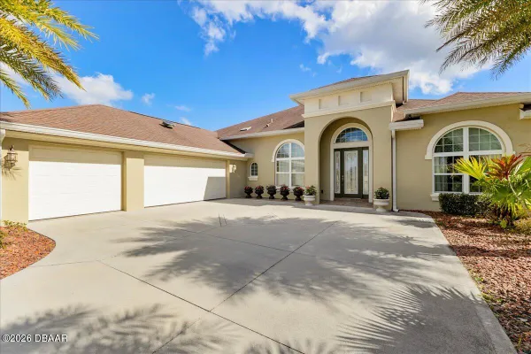 Property Slideshow image 3 of 59 | 3470 tesoro cir, New Smyrna Beach, FL, 32168