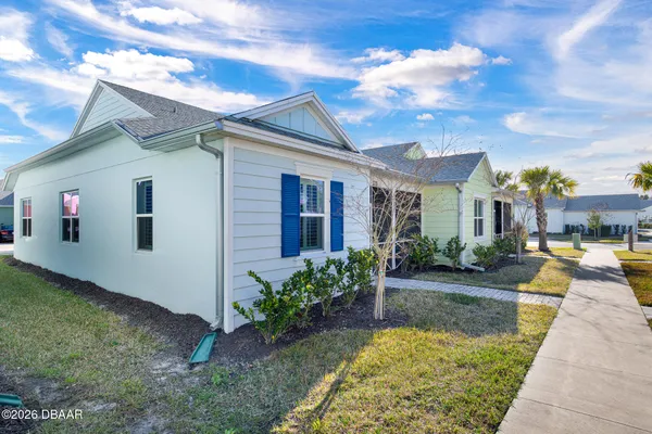 Property Slideshow image 3 of 71 | 213 ocean hammock loop, Daytona Beach, FL, 32124