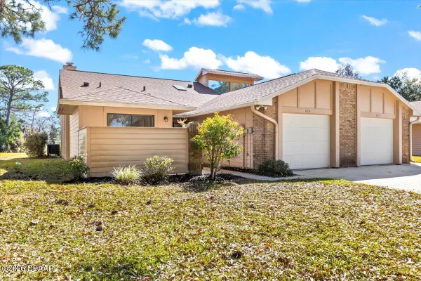 Property Slideshow image 2 of 70 | 636 brown pelican dr, Daytona Beach, FL, 32119