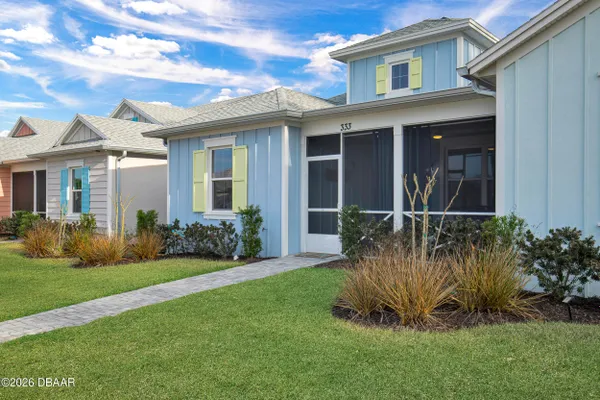 Property Slideshow image 2 of 107 | 333 pop top ln, Daytona Beach, FL, 32124