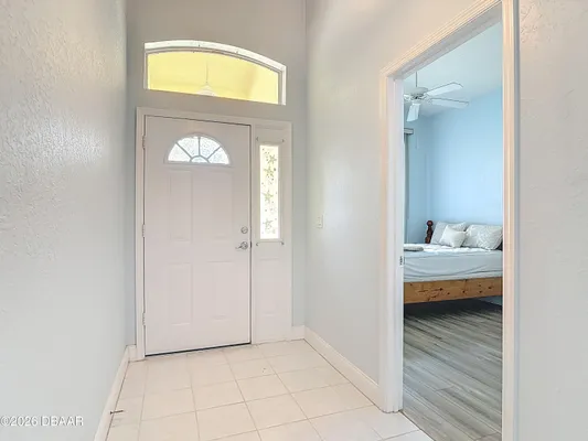 Property Slideshow image 2 of 52 | 3225 lienster cir, Ormond Beach, FL, 32174