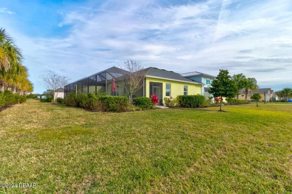 Property Slideshow image 2 of 23 | 544 lost shaker way, Daytona Beach, FL, 32124