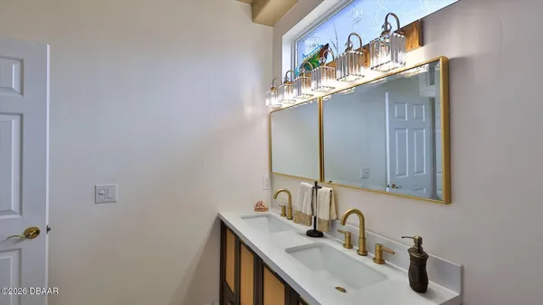 Property Slideshow image 3 of 77 | 2 creek bend way, Ormond Beach, FL, 32174