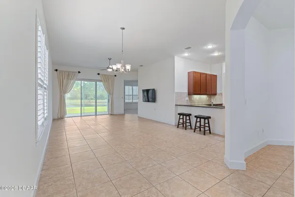 Property Slideshow image 3 of 43 | 732 aldenham ln, Ormond Beach, FL, 32174
