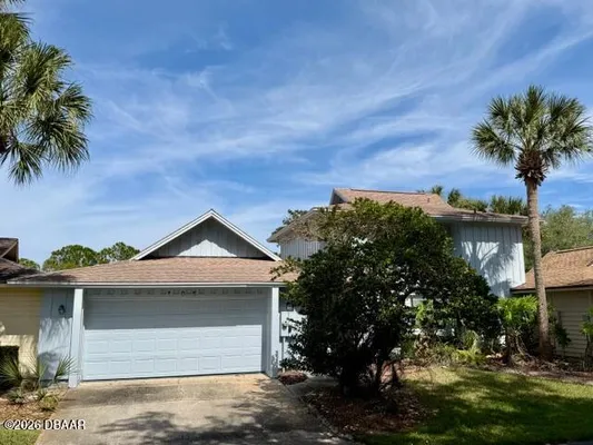 Property Slideshow image 3 of 30 | 105 sand fiddler ct, Daytona Beach, FL, 32119