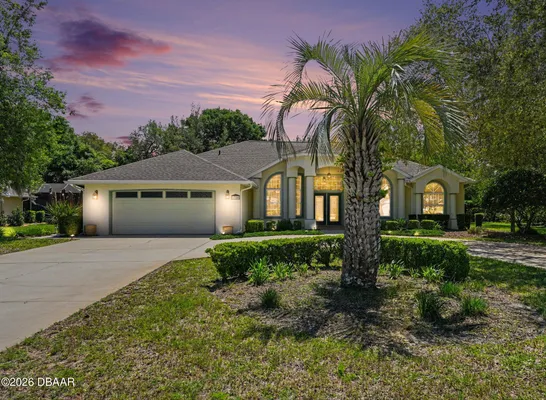 Property Slideshow image 2 of 37 | 1320 antrim cir, Ormond Beach, FL, 32174