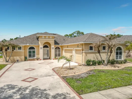 Property Slideshow image 2 of 33 | 633 marisol dr, New Smyrna Beach, FL, 32168