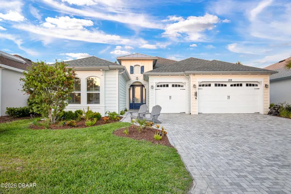 Property Slideshow image 2 of 127 | 228 cheeseburger dr, Daytona Beach, FL, 32124