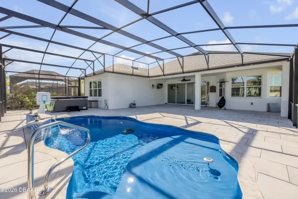 Property Slideshow image 2 of 56 | 328 cheeseburger dr, Daytona Beach, FL, 32124