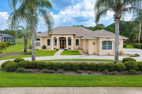 Property Slideshow image 2 of 121 | 1023 hampstead ln, Ormond Beach, FL, 32174