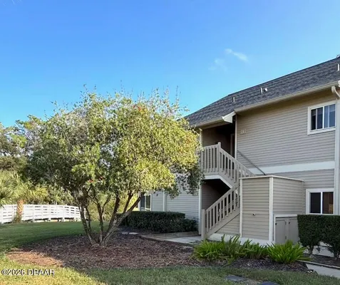 Property Slideshow image 2 of 26 | 1 magnolia dr s, Ormond Beach, FL, 32174