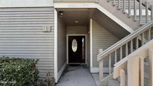 Property Slideshow image 3 of 26 | 1 magnolia dr s, Ormond Beach, FL, 32174