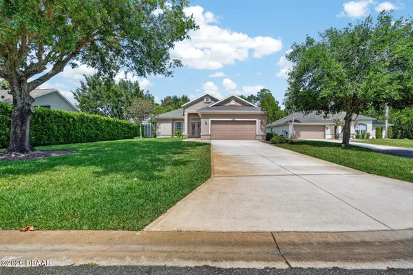 Property Slideshow image 3 of 72 | 1203 ashridge ln, Ormond Beach, FL, 32174