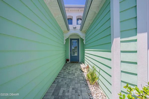 Property Slideshow image 3 of 33 | 221 sand bar ln, Daytona Beach, FL, 32124