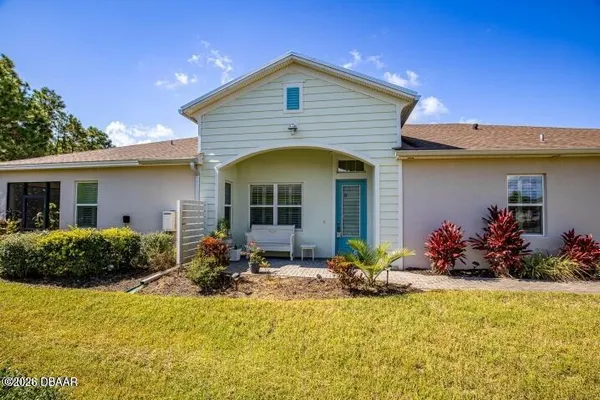 Property Slideshow image 3 of 112 | 270 coral reef way, Daytona Beach, FL, 32124