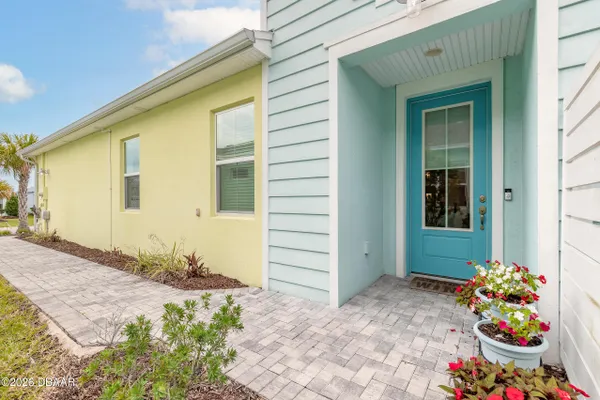 Property Slideshow image 3 of 31 | 230 sand bar ln, Daytona Beach, FL, 32124
