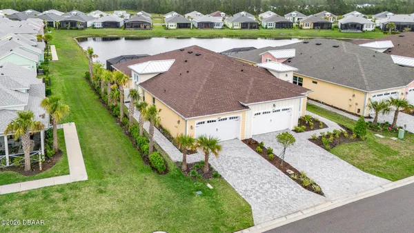 Property Slideshow image 2 of 67 | 244 pop top ln, Daytona Beach, FL, 32124