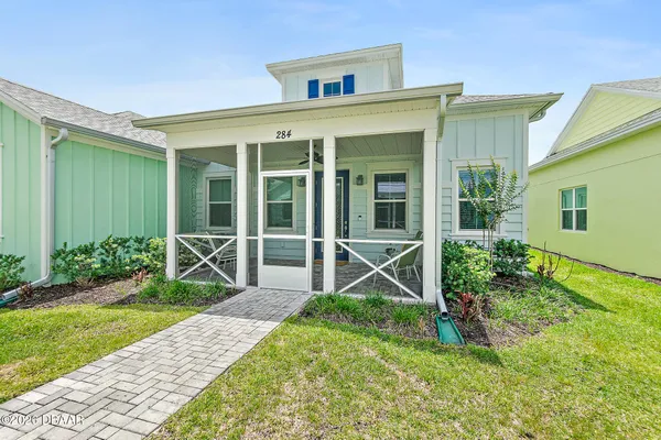 Property Slideshow image 2 of 40 | 284 pop top ln, Daytona Beach, FL, 32124