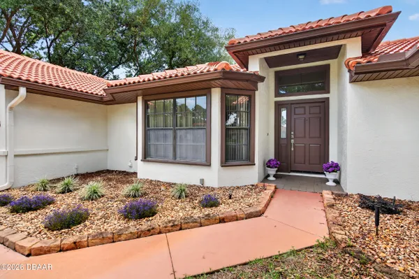 Property Slideshow image 3 of 46 | 105 chickadee ct, Daytona Beach, FL, 32119