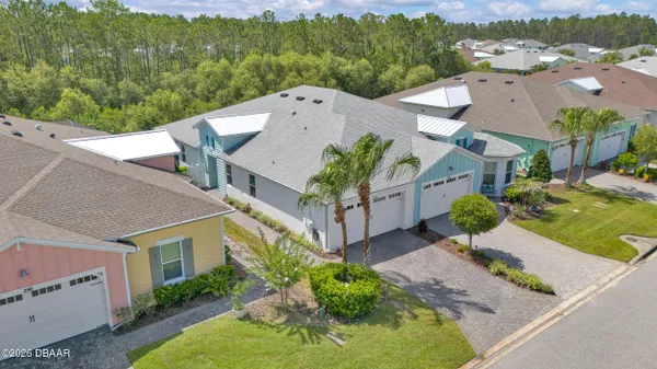 Property Slideshow image 2 of 61 | 252 coral reef way, Daytona Beach, FL, 32124