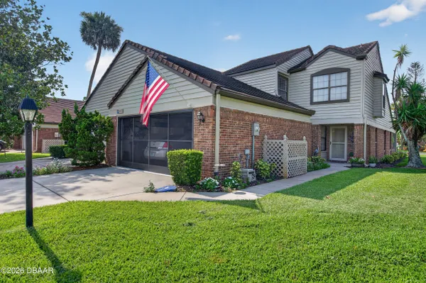 Property Slideshow image 2 of 44 | 228 palm sparrow ct, Daytona Beach, FL, 32119